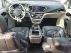 2019 Chrysler Pacifica Limited na sprzedaż w Apopka, FL - Front End