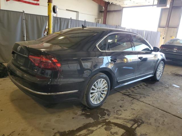  VOLKSWAGEN PASSAT 2017 Черный