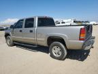 2001 Chevrolet Silverado C2500 Heavy Duty for Sale in Fresno, CA - Front End