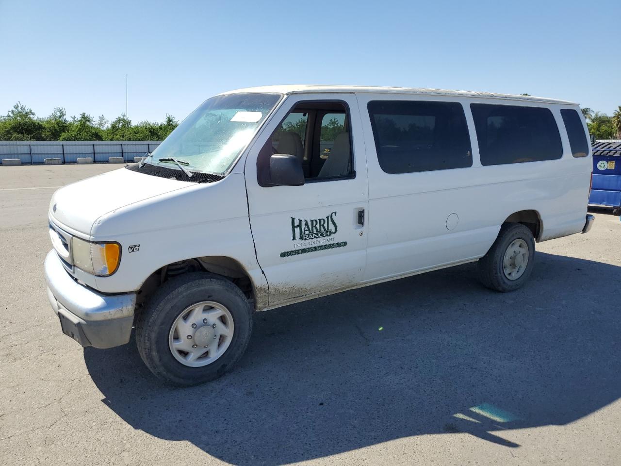 1998 Ford Econoline E350 Super Duty de vânzare în Fresno, CA - Minor Dent/Scratches