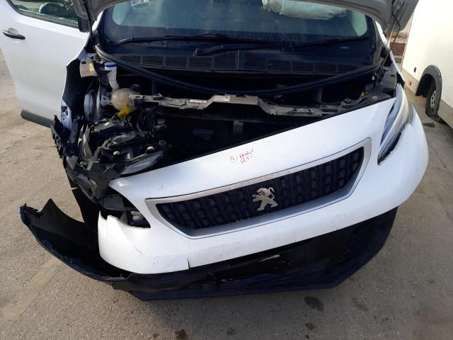 2021 PEUGEOT EXPERT PRO