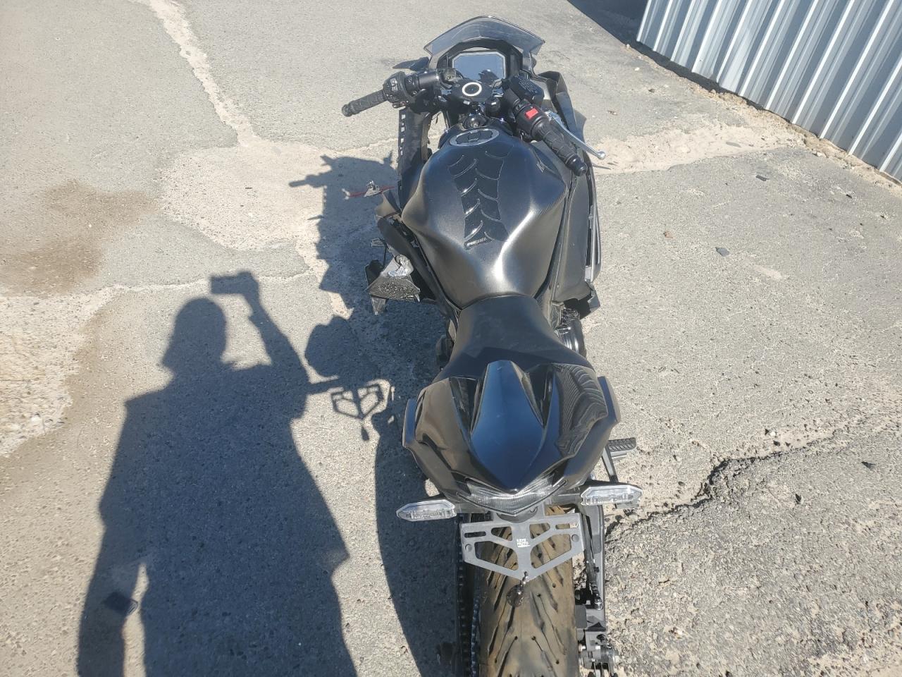 2024 Kawasaki Ex650 R VIN: ML5EXER16RDAC9852 Lot: 53293045