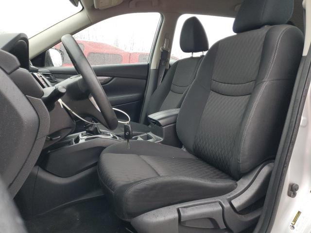  NISSAN ROGUE 2018 Серебристый