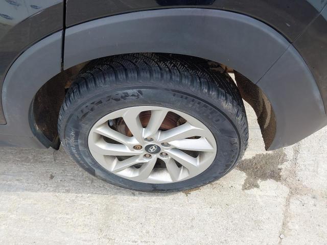 2015 HYUNDAI TUCSON SE