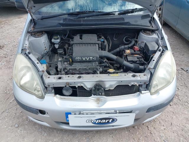 2003 TOYOTA YARIS T3