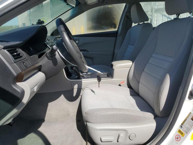  TOYOTA CAMRY 2017 Biały