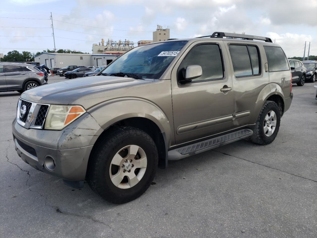 2005 Nissan Pathfinder Le for Sale in New Orleans, LA - Side