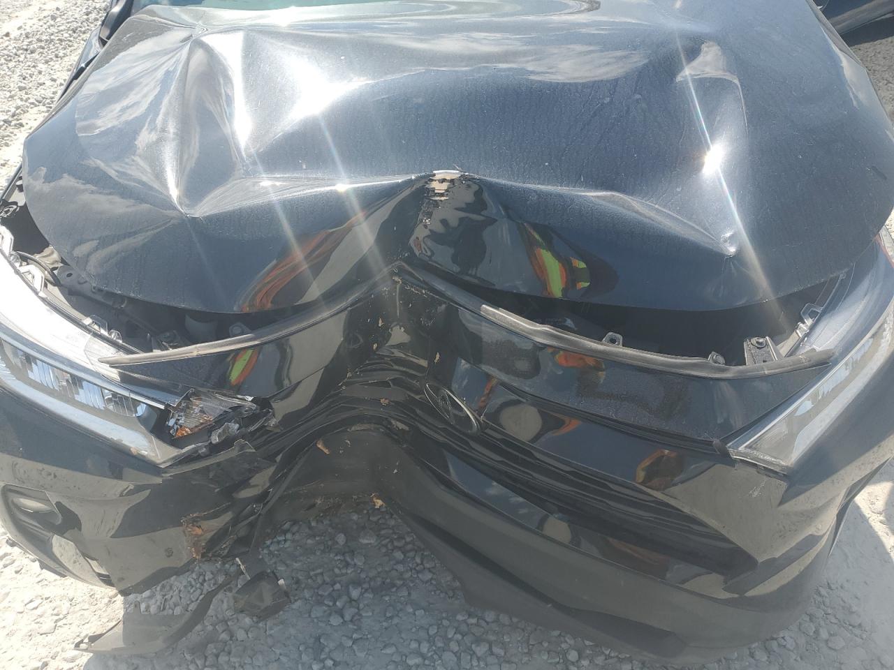 2021 Toyota Rav4 Xle VIN: 2T3W1RFV7MC158398 Lot: 55148165