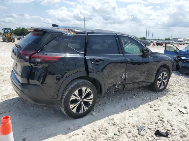  NISSAN ROGUE 2021 Czarny