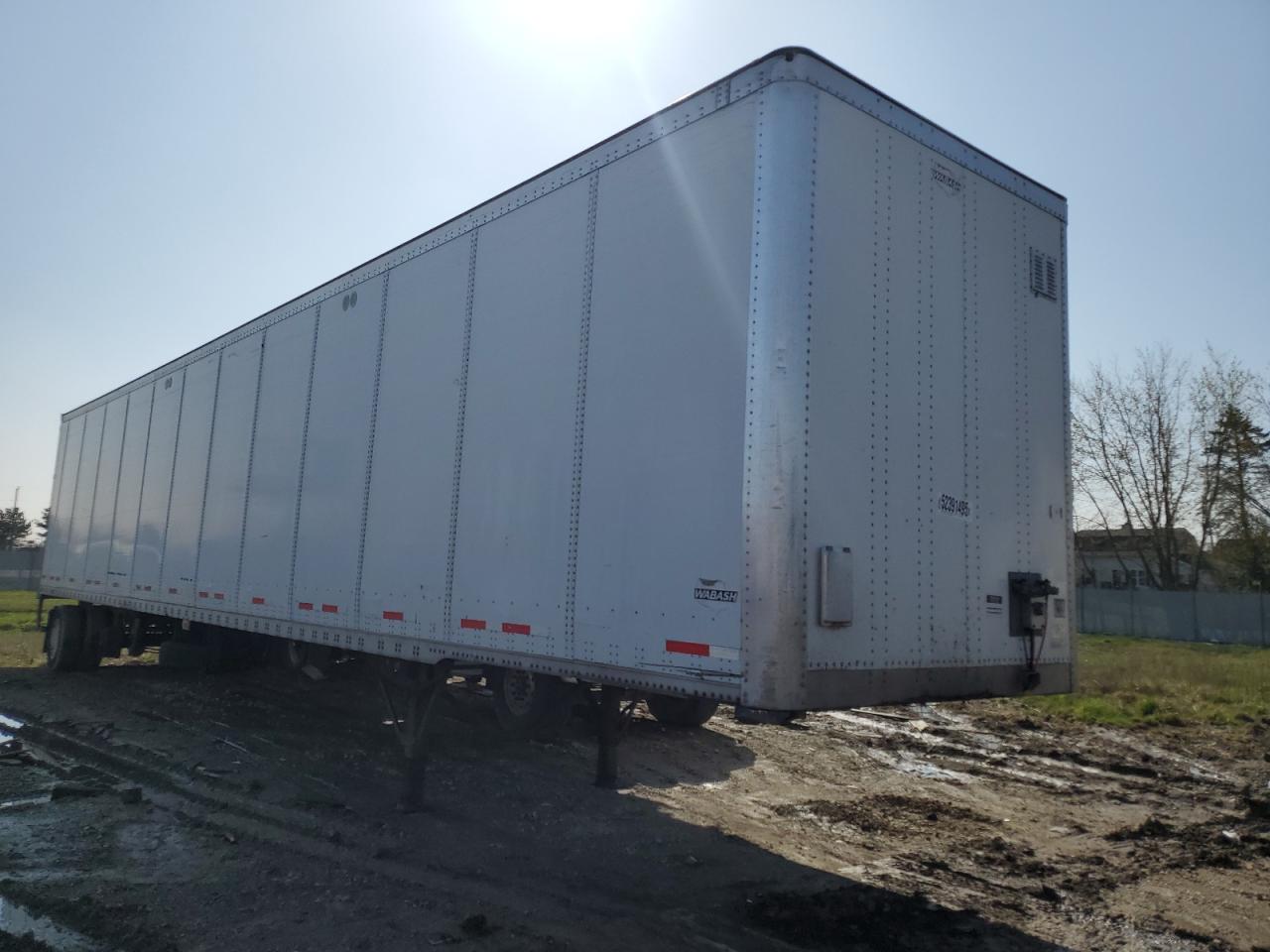 Cicero, IN에서 판매 중인 2015 Wabash Dry Van Trailer - Undercarriage