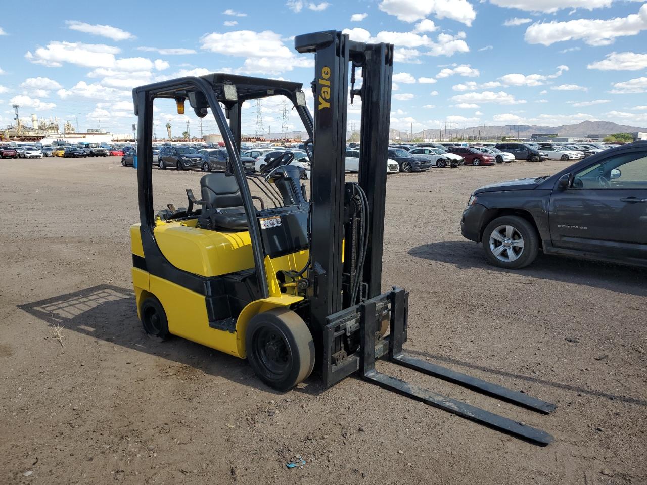 2012 Yale Forklift للبيع في Phoenix، AZ - Minor Dent/Scratches