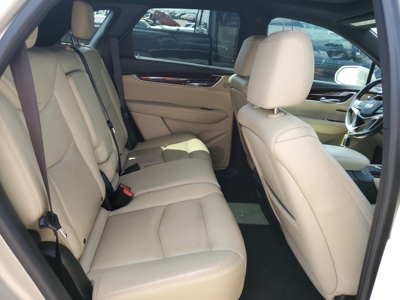 2017 Cadillac Xt5 Premium Luxury VIN: 1GYKNCRS7HZ121755 Lot: 54354055
