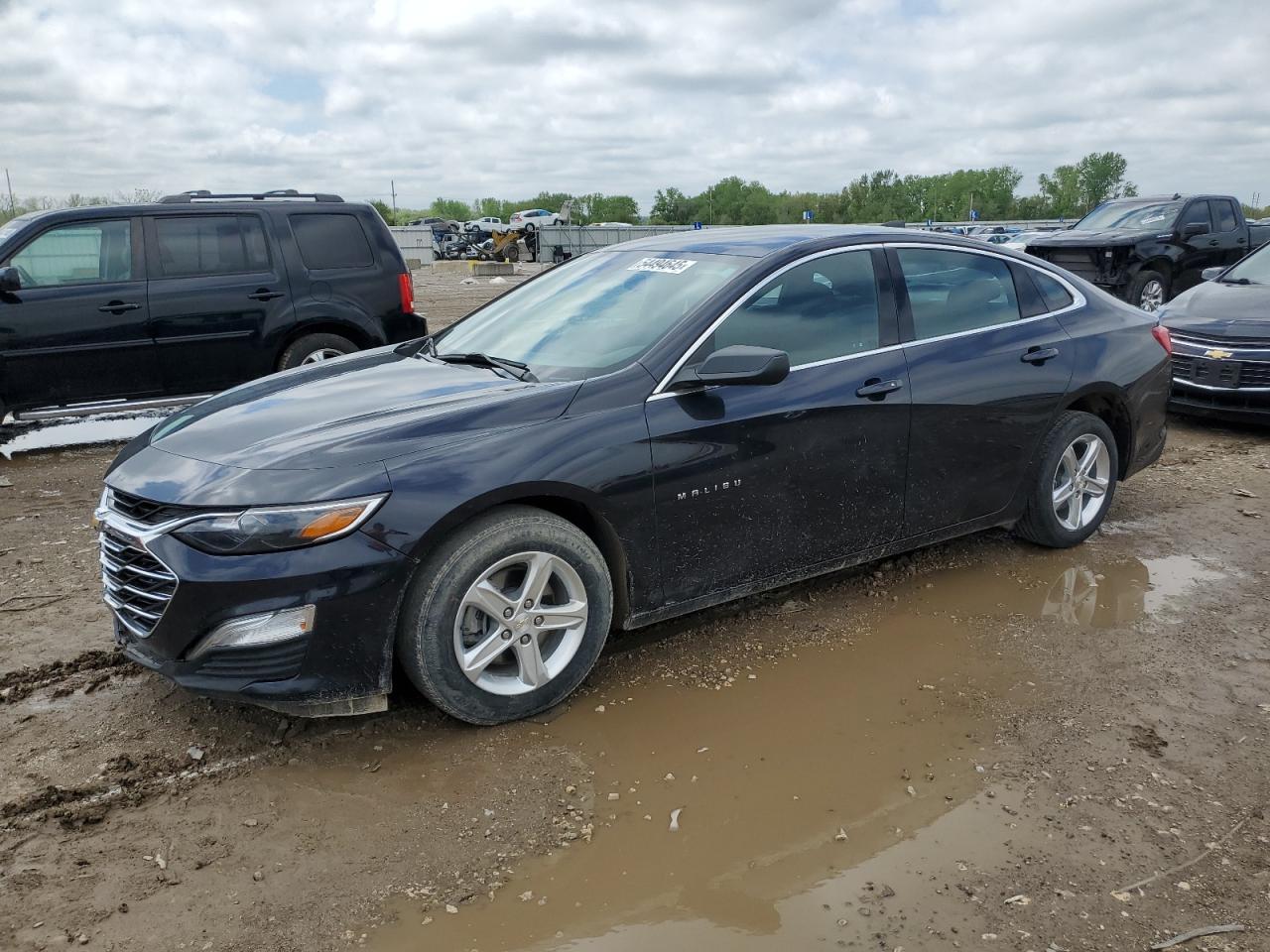 Kansas City, KS에서 판매 중인 2023 Chevrolet Malibu Ls - All Over