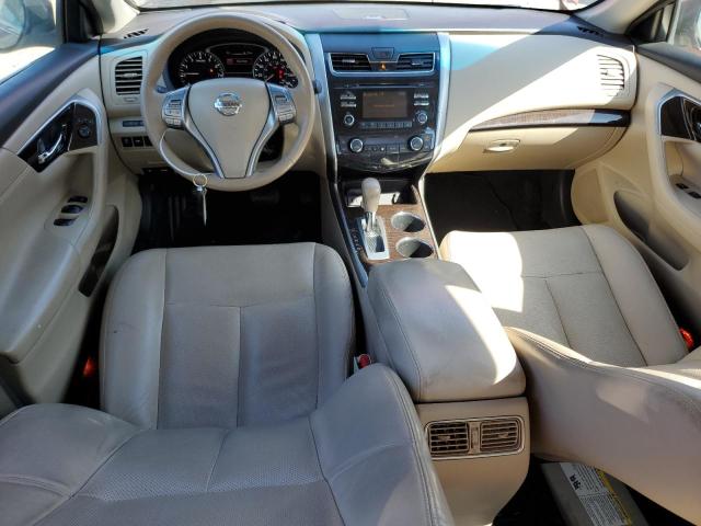  NISSAN ALTIMA 2015 Czerwony