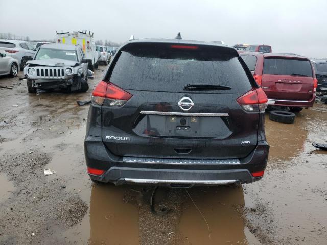 NISSAN ROGUE 2017 Черный