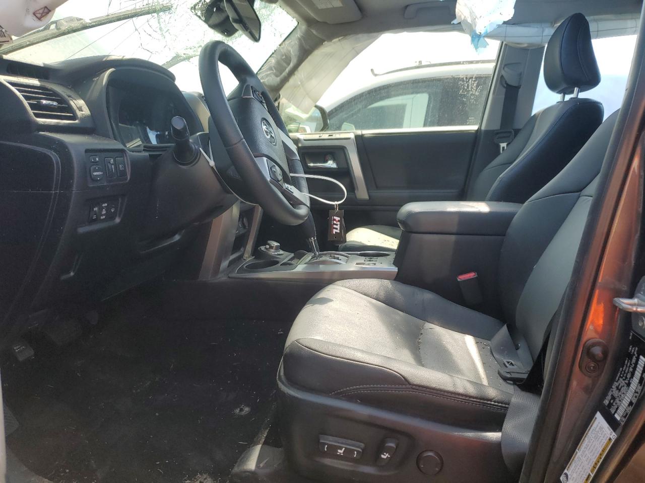 2022 Toyota 4Runner Sr5/Sr5 Premium VIN: JTENU5JR3N6067471 Lot: 50493315