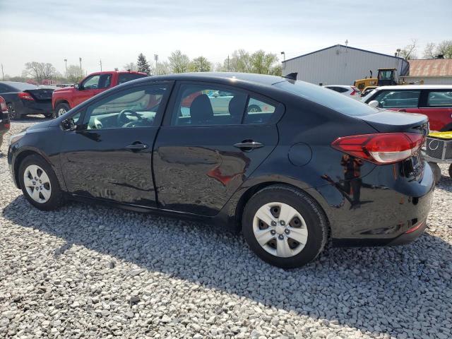 KIA FORTE 2017 Чорний