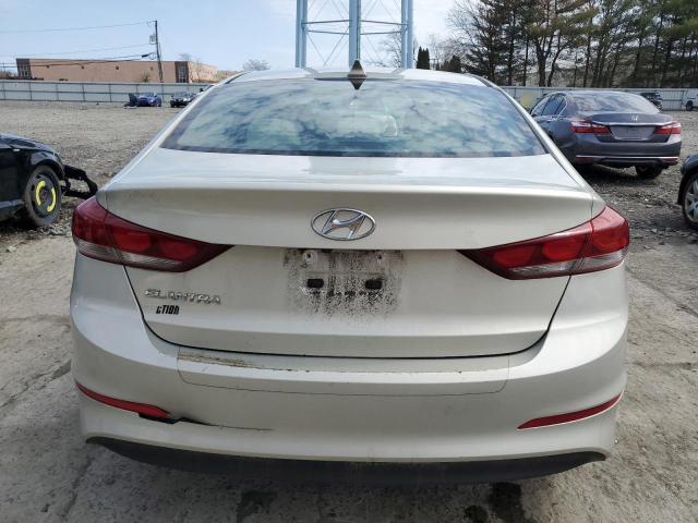  HYUNDAI ELANTRA 2017 Кремовый