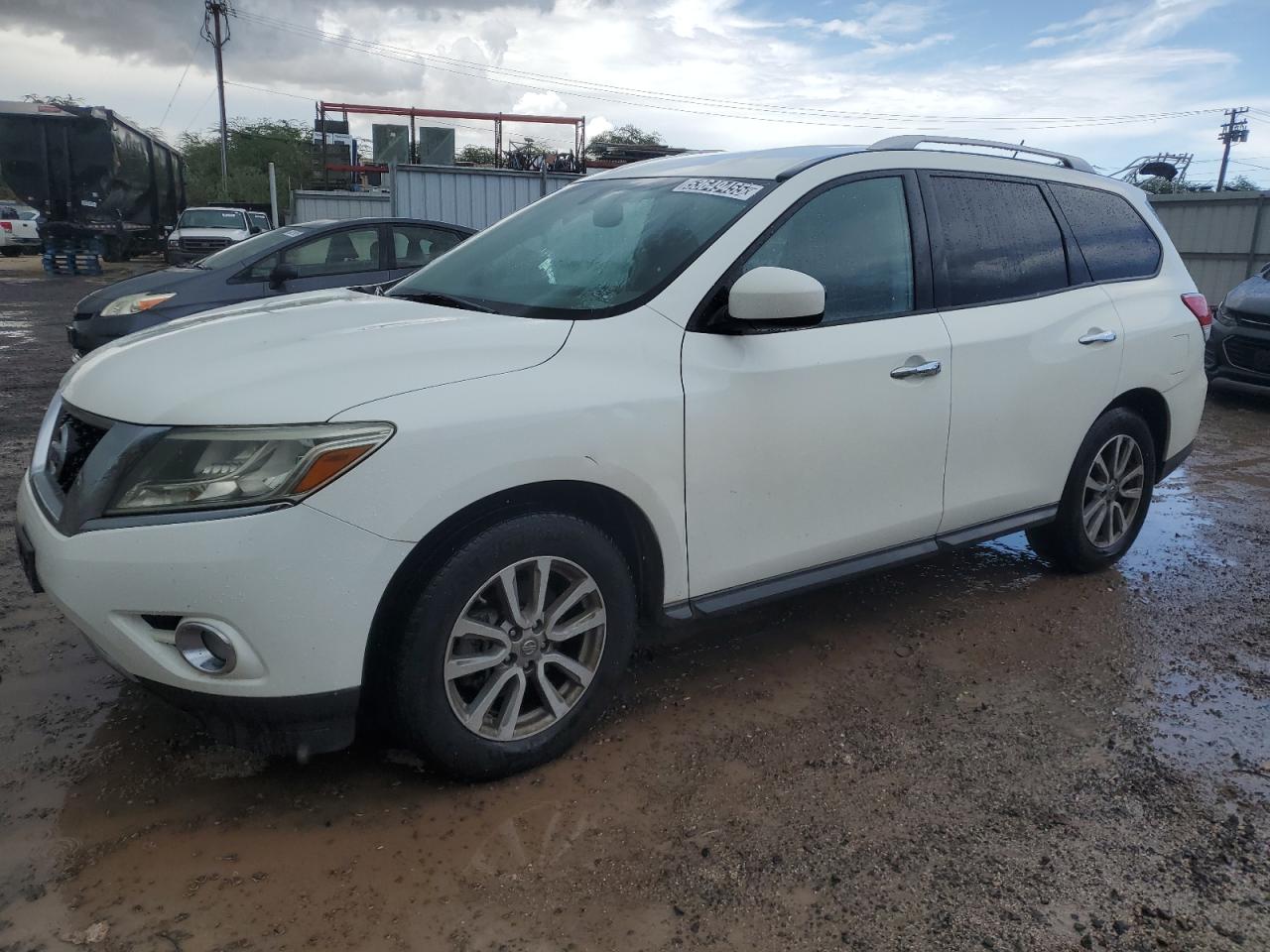 2016 Nissan Pathfinder S იყიდება Kapolei-ში, HI - Minor Dent/Scratches