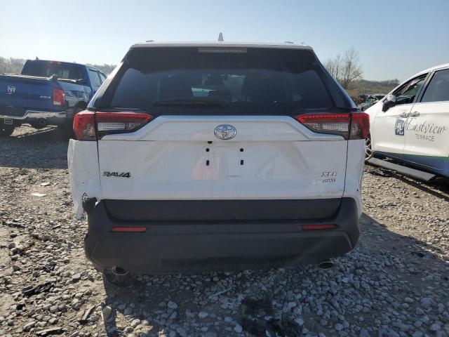  TOYOTA RAV4 2022 Biały