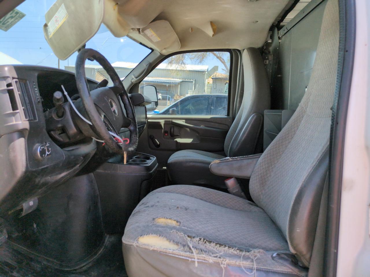 2011 GMC Savana G2500 VIN: 1GTW7FCA9B1128957 Lot: 52300045