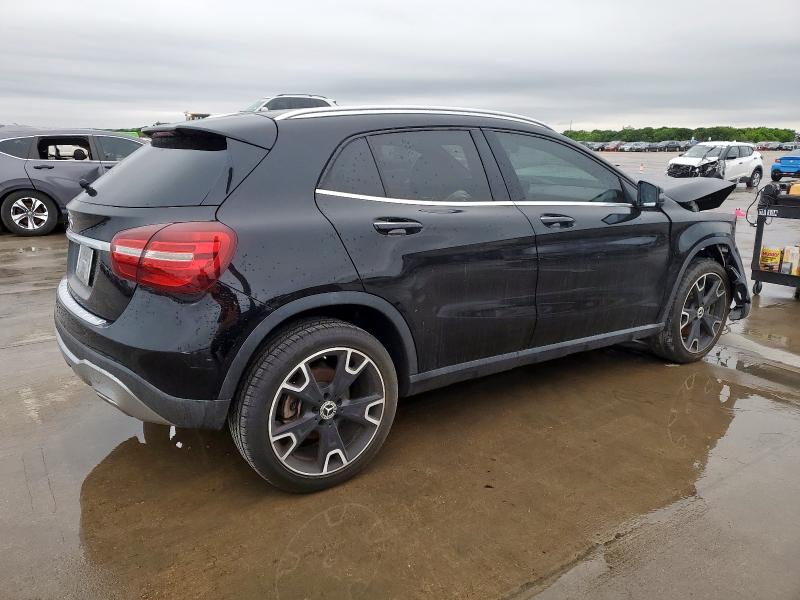  MERCEDES-BENZ GLA-CLASS 2020 Чорний