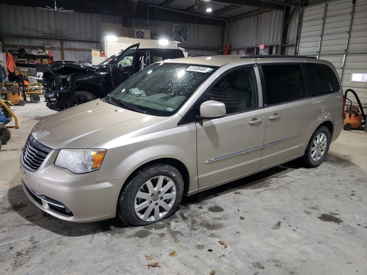 Rogersville, MO에서 판매 중인 2013 Chrysler Town & Country Touring - Front End