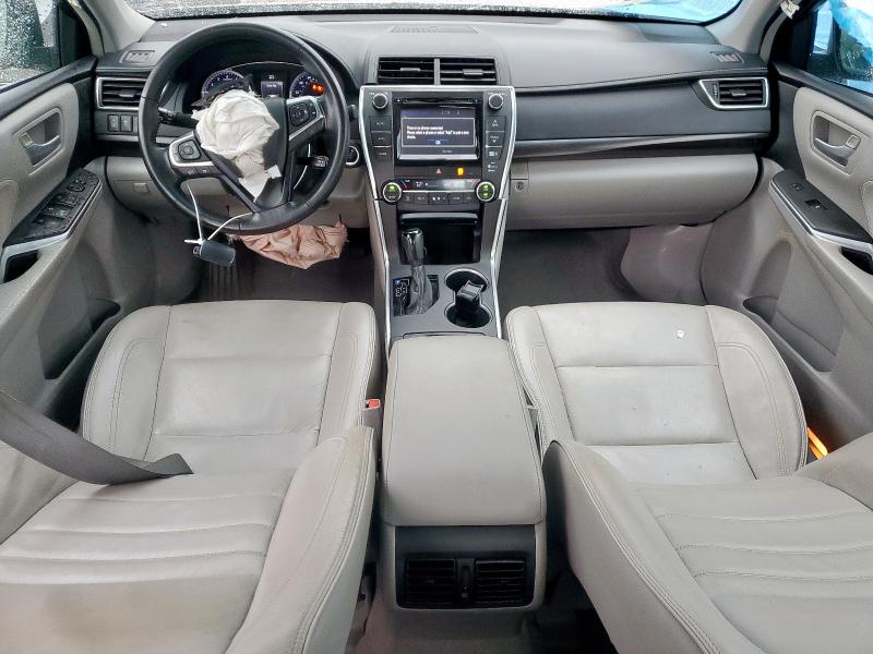  TOYOTA CAMRY 2015 Silver