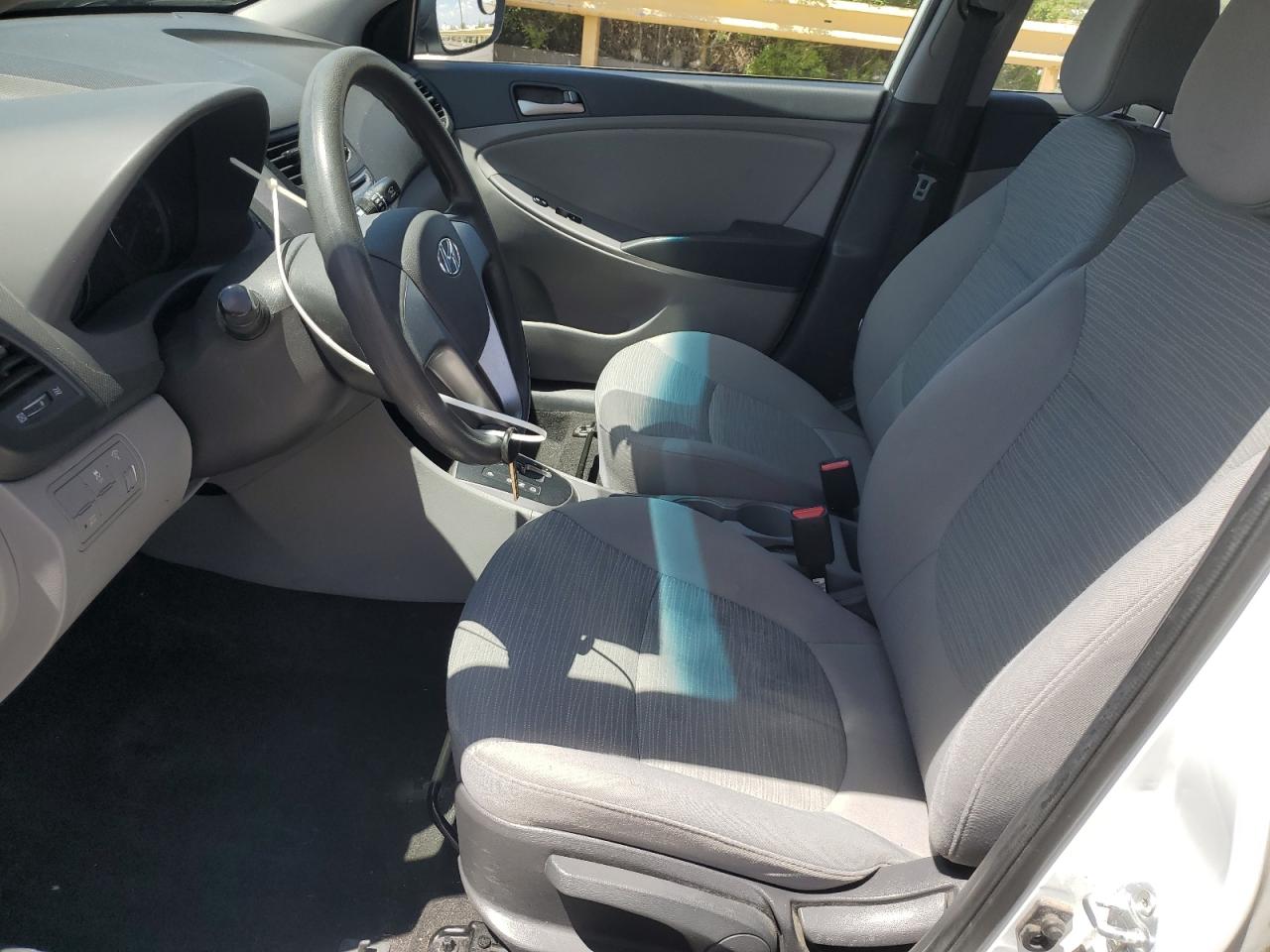 2015 Hyundai Accent Gls VIN: KMHCT4AE1FU815486 Lot: 55037275