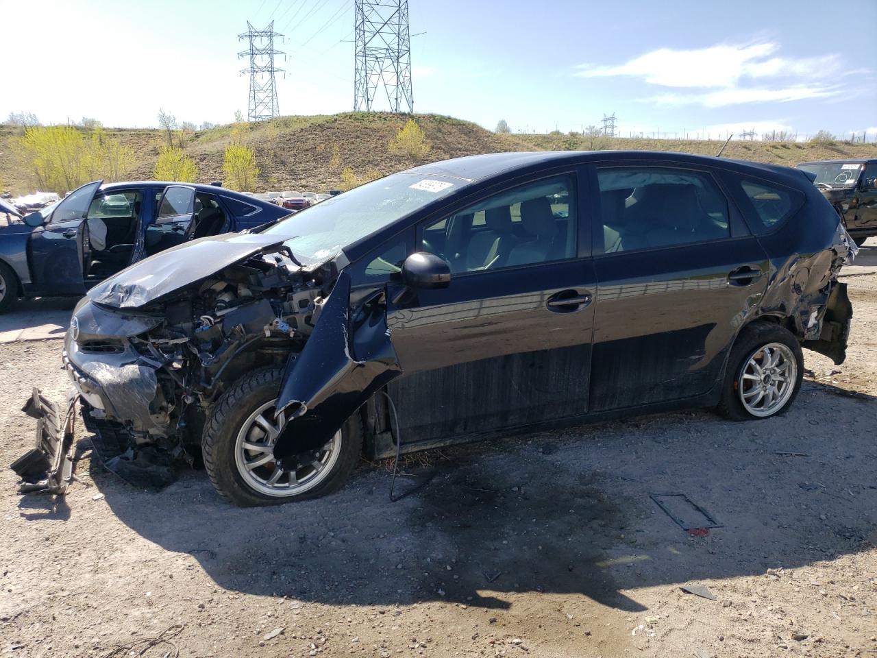 2017 Toyota Prius V იყიდება Littleton-ში, CO - Front End