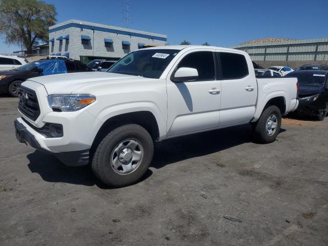  TOYOTA TACOMA 2018 Белы
