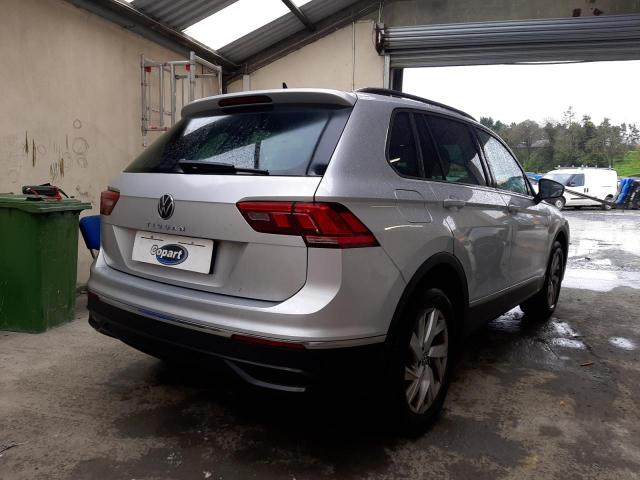 2024 VOLKSWAGEN TIGUAN LIF
