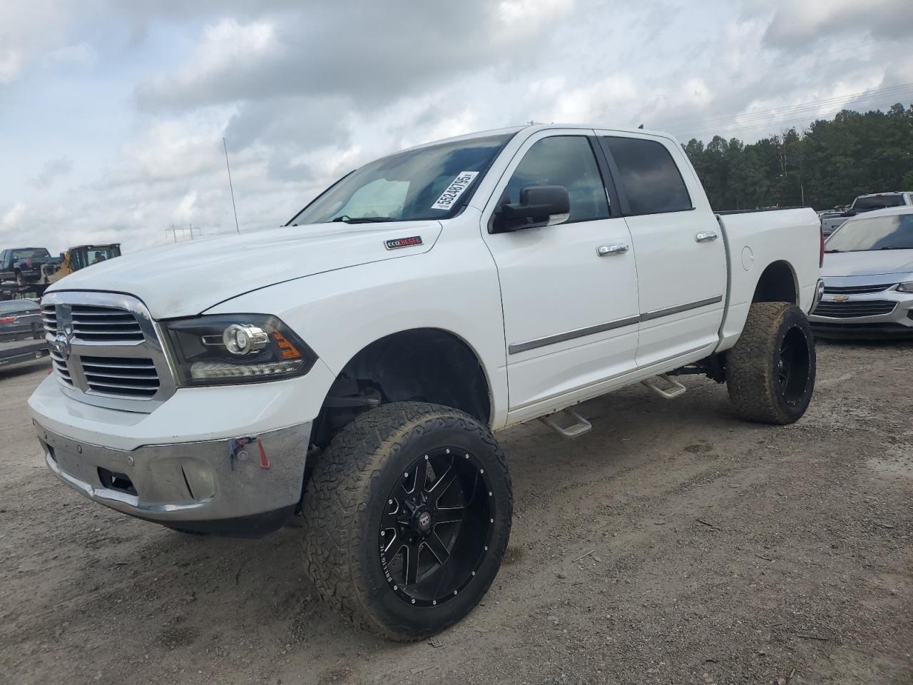 Greenwell Springs, LA에서 판매 중인 2014 Ram 1500 Slt - Undercarriage