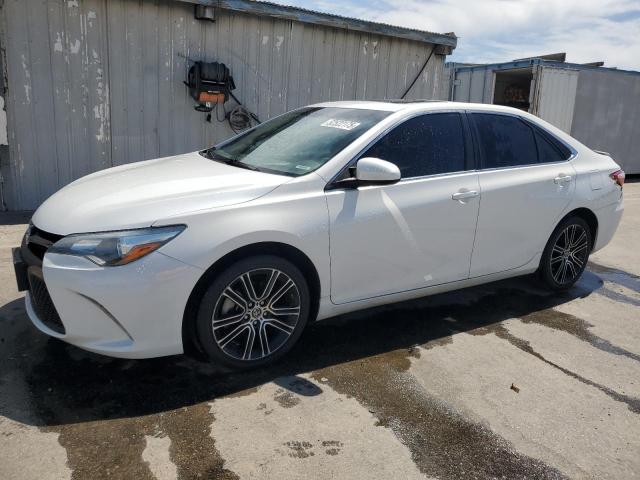  TOYOTA CAMRY 2016 White
