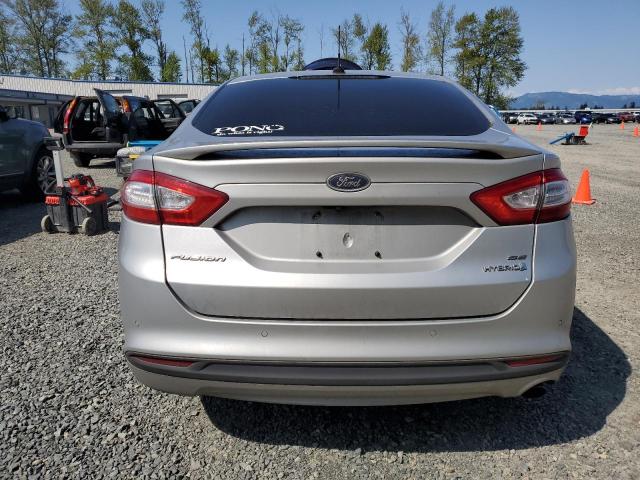  FORD FUSION 2016 Srebrny
