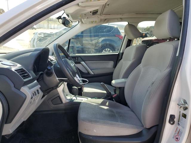  SUBARU FORESTER 2017 Белы