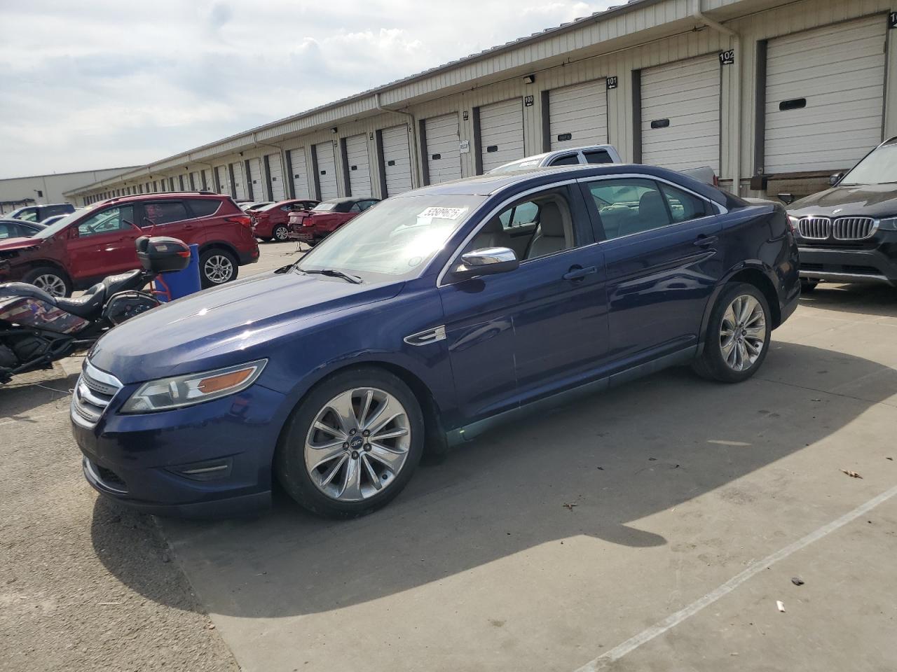 2011 Ford Taurus Limited for Sale in Louisville, KY - Front End