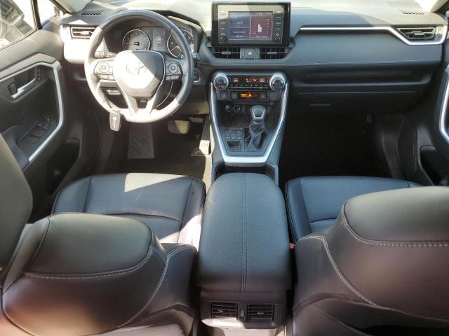  TOYOTA RAV4 2019 Серебристый