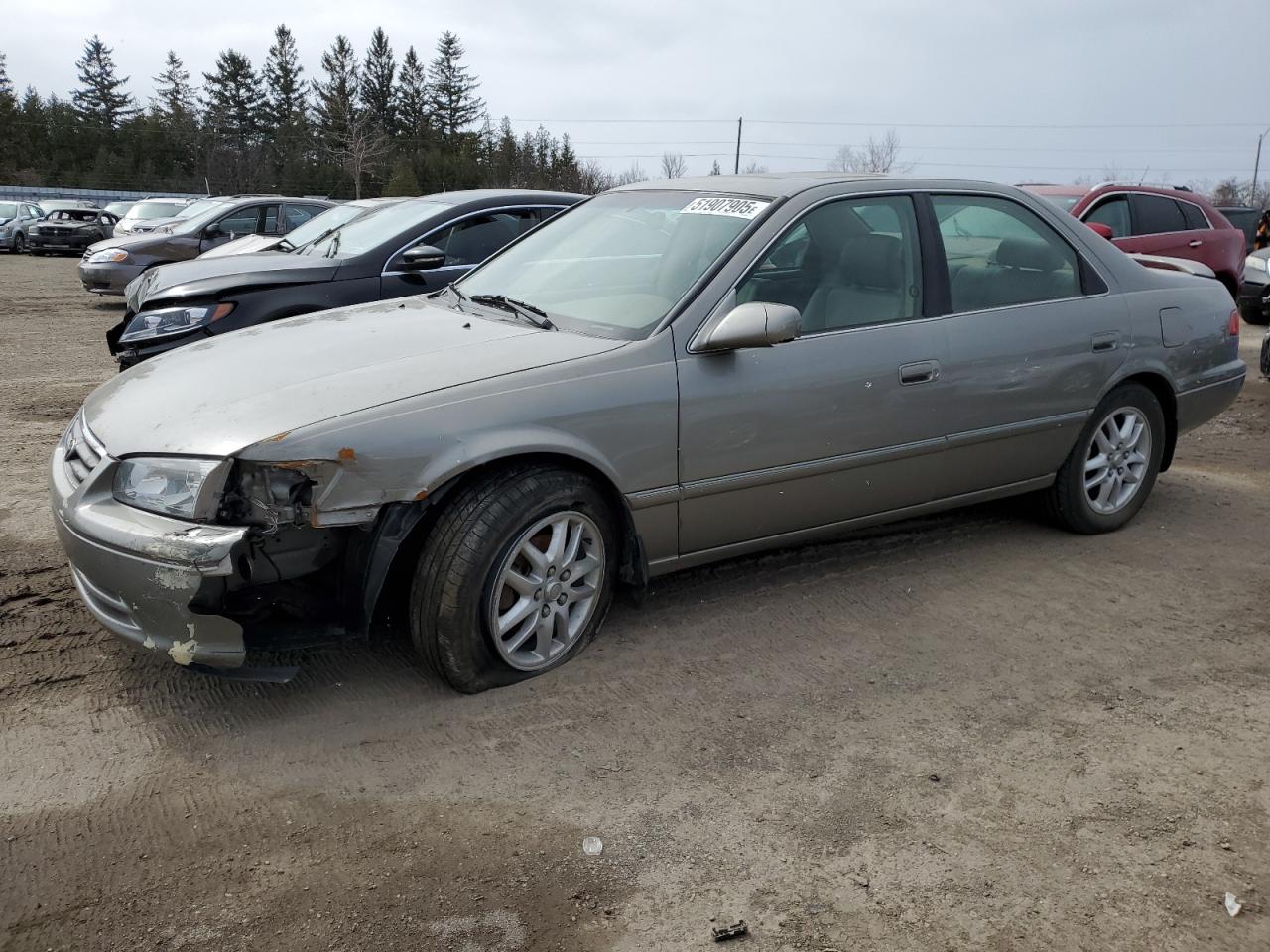Bowmanville, ON에서 판매 중인 2001 Toyota Camry Ce - Front End