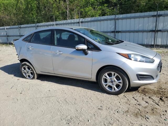  FORD FIESTA 2014 Сріблястий