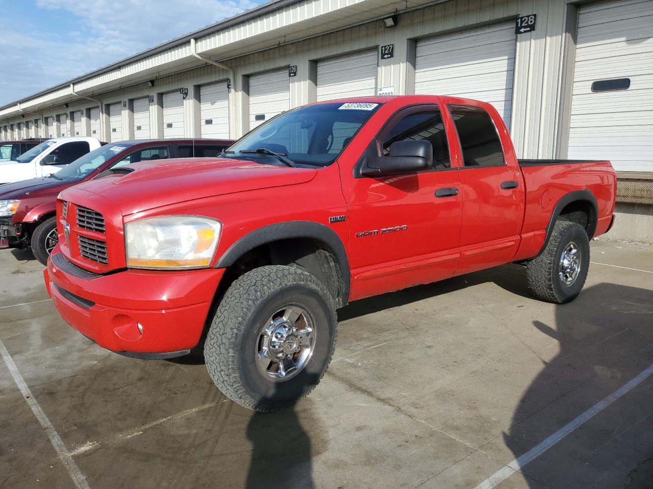 Louisville, KY에서 판매 중인 2006 Dodge Ram 2500 St - Rear End
