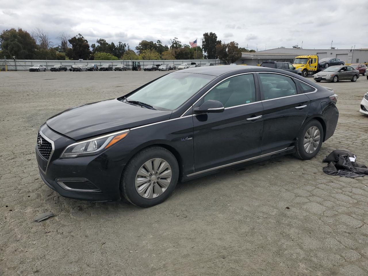 2017 Hyundai Sonata Hybrid იყიდება Martinez-ში, CA - Mechanical