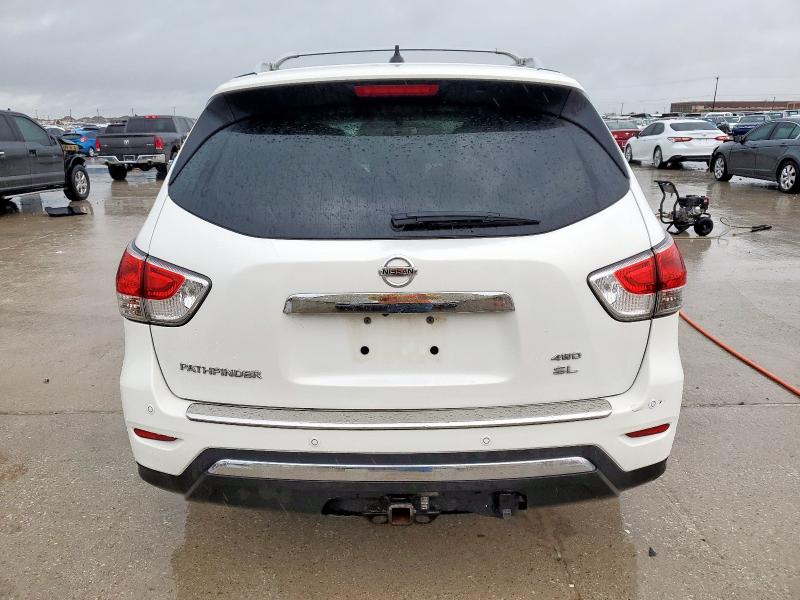 NISSAN PATHFINDER 2014 Білий