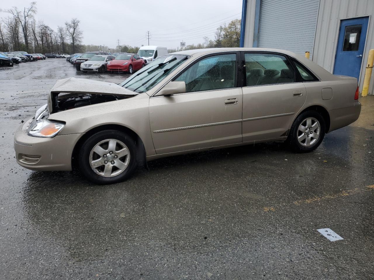 2000 Toyota Avalon Xl за продажба в Waldorf, MD - Front End