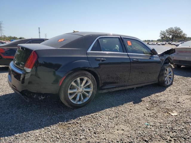  CHRYSLER 300 2018 Black