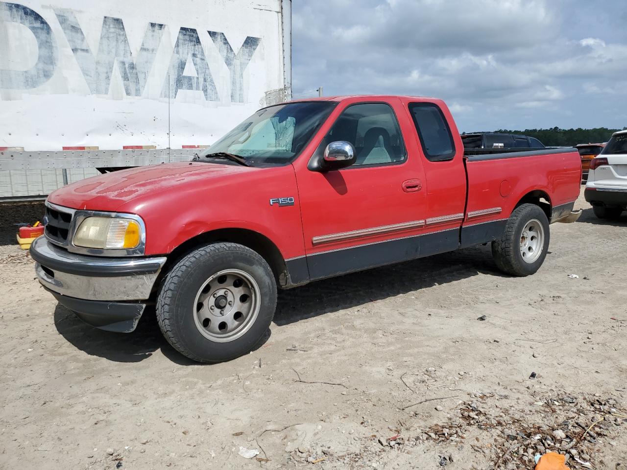 1997 Ford F150 продається в Midway, FL - Rear End