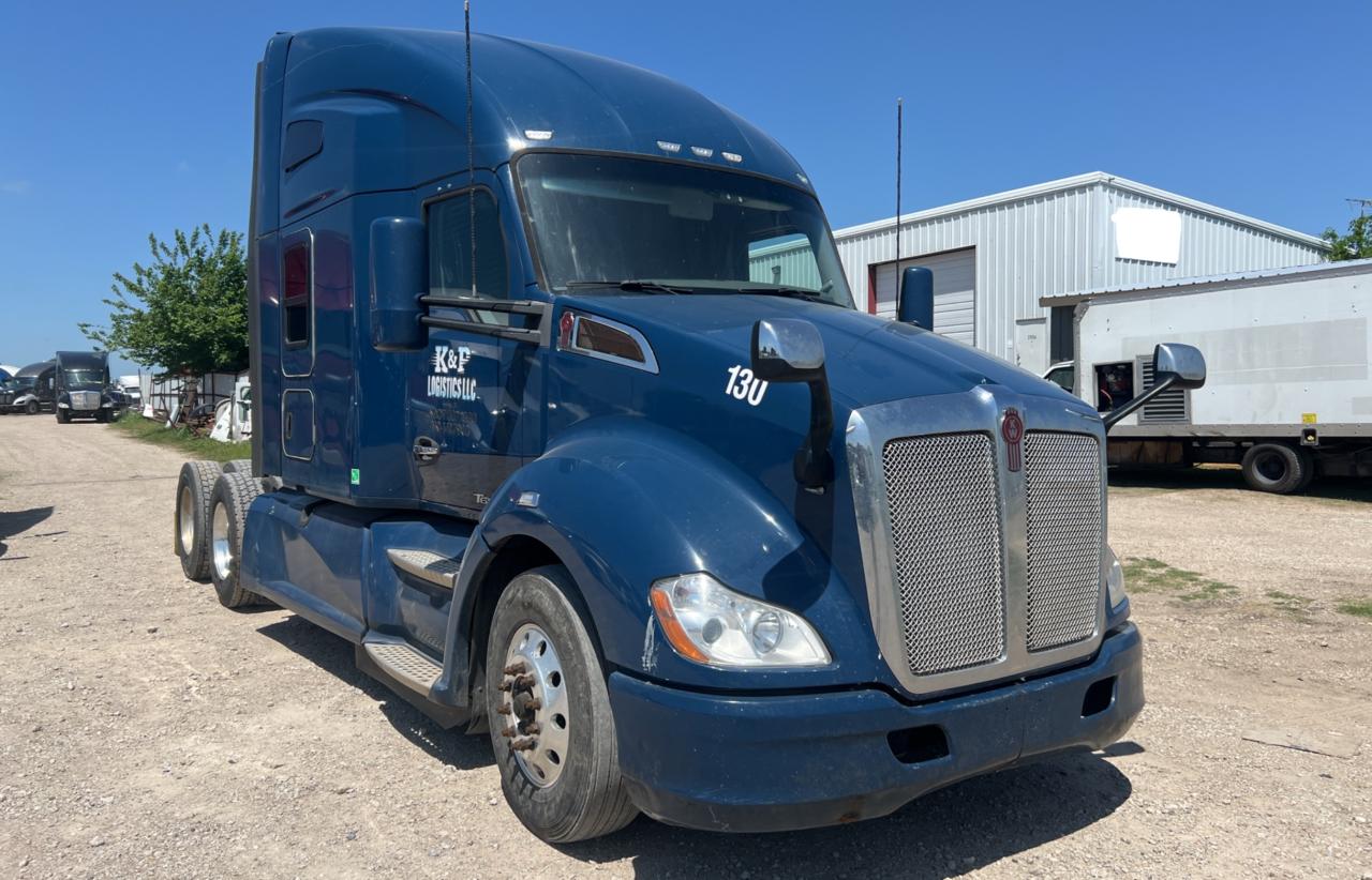 2019 Kenworth Construction T680 for Sale in Wilmer, TX - Minor Dent/Scratches