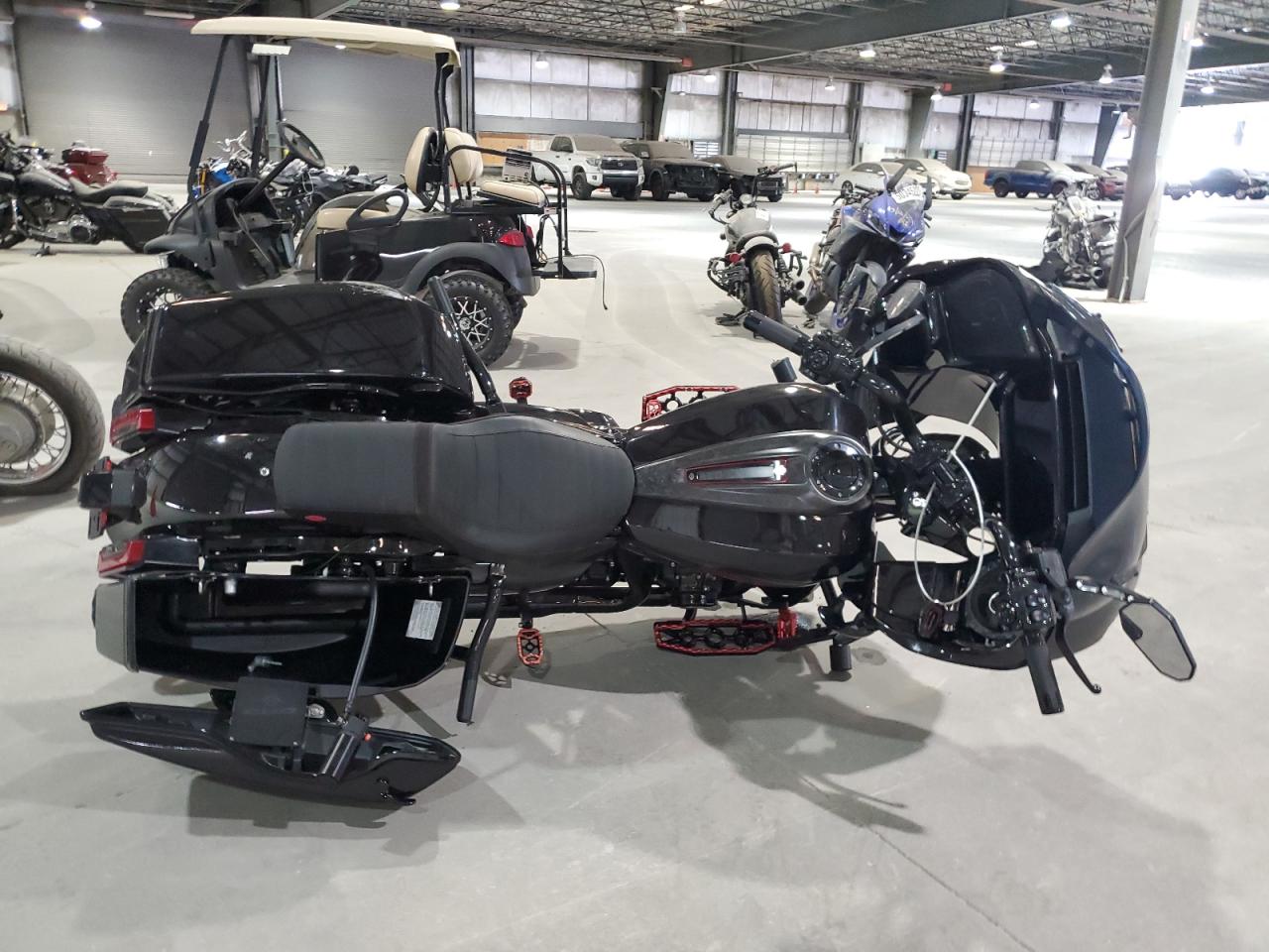 2024 Harley-Davidson Fltrxstse