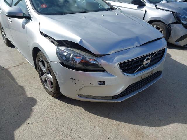 2013 VOLVO V40 SE D2