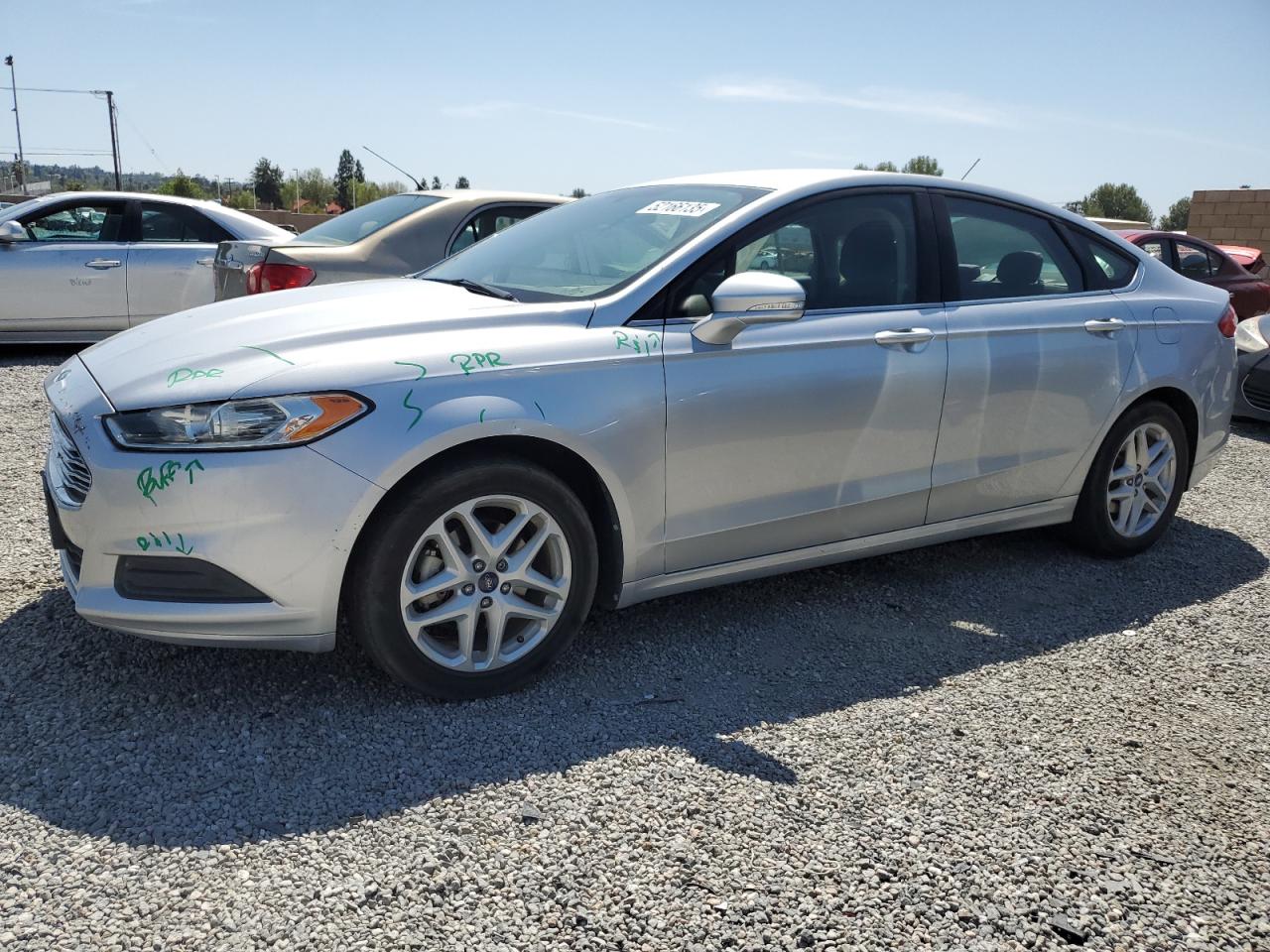 2014 Ford Fusion Se for Sale in Mentone, CA - Minor Dent/Scratches